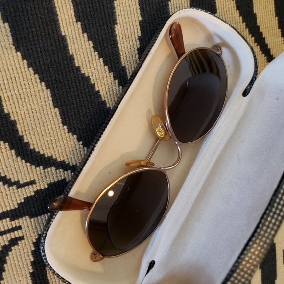 90\'s Giorgio Armani 221 816 OVAL Amber Tinted Gold Wire-Rimmed Sunglasses 52-16 main image 8